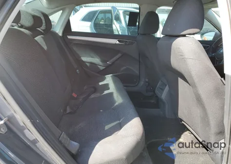 2016 Volkswagen Passat S из США, поврежденный, VIN 1VWAT7A33GC008855